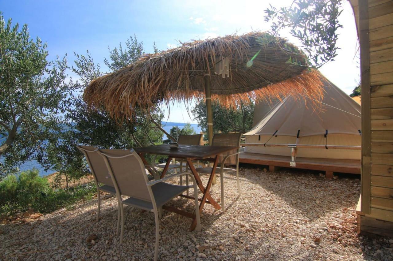 Camping Aloa 볼 외부 사진